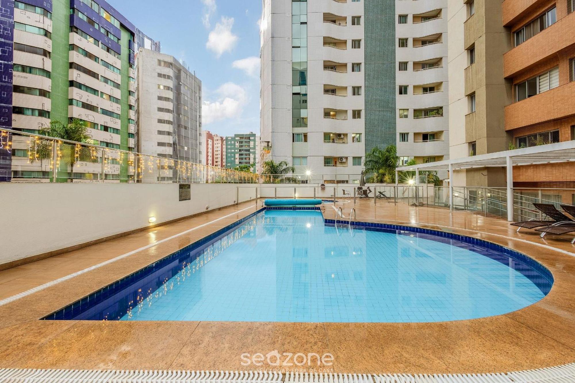 Cobertura De Luxo C/ Jacuzzi Em Bcy2001